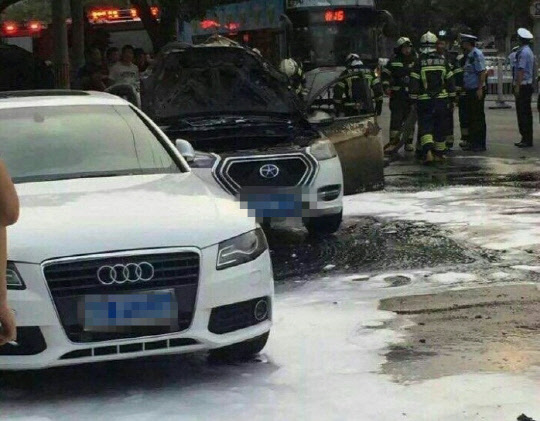 지난달 중국 베이징에서 화재로 전소한 JAC iEV5의 모습.   출처: http://www.zhev.com.cn